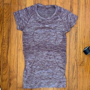 Lululemon Swiftly Tech Short Sleeve top